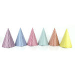 Accessoires de fêtes, chapeaux, pointus
