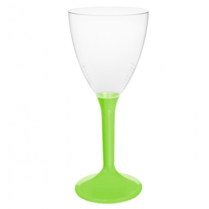 Décoration de table, verres à vin, vert anis