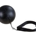 ACCESSOIRES DE FETE-BOULET-BOULET DE BAGNARD-BOULET DE PRISONNIER-PRISONNIER