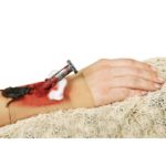 FETESETOCCASIONS-HALLOWEEN-BLESSURES-CLOUENSANGLANTE