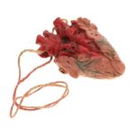 FETESETOCCASIONS-HALLOWEEN-DECODETABLE-COEUR-LATEX-SUSPENDRE