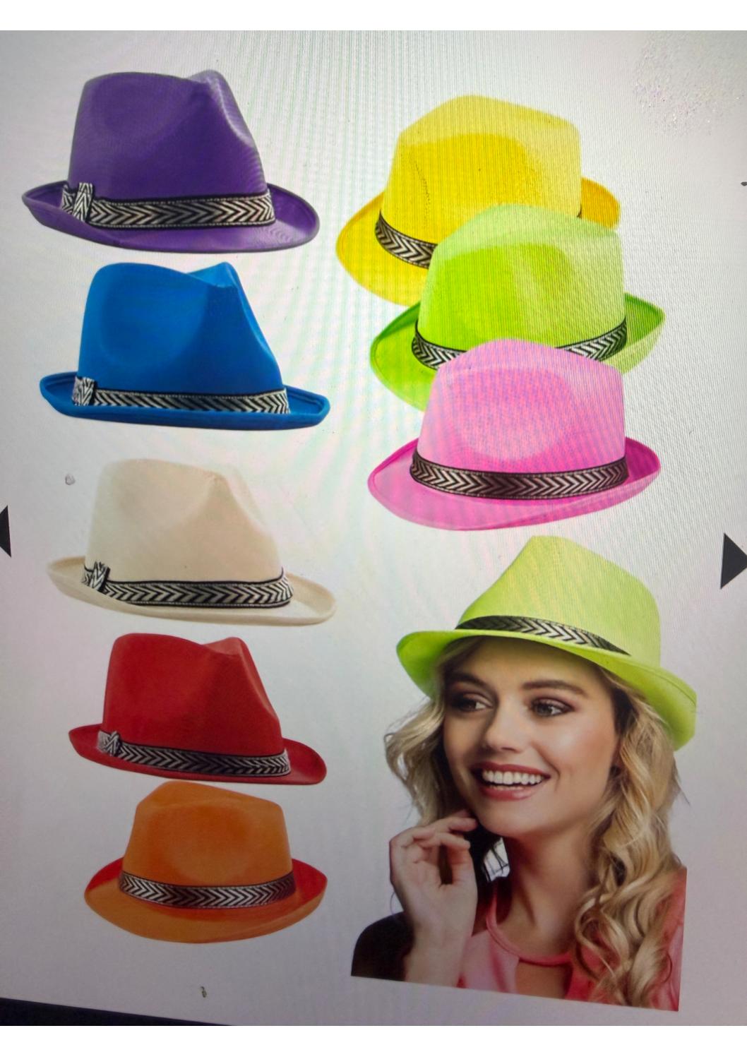 200 chapeaux Borsalino fluo